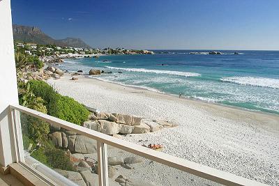 Holiday Home on Clifton Beach